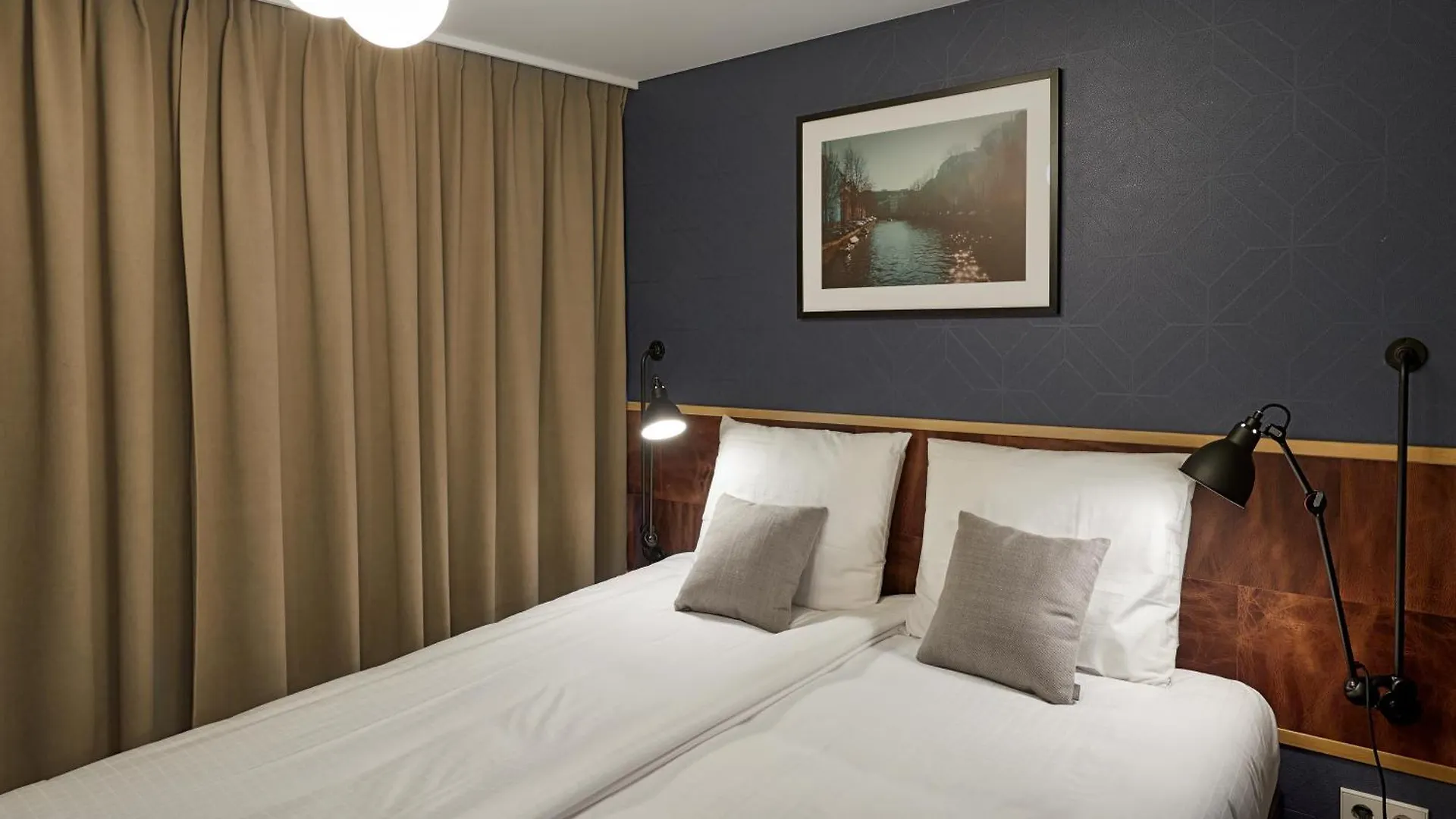 Nova Apartments Amsterdam (Adults Only) contacts